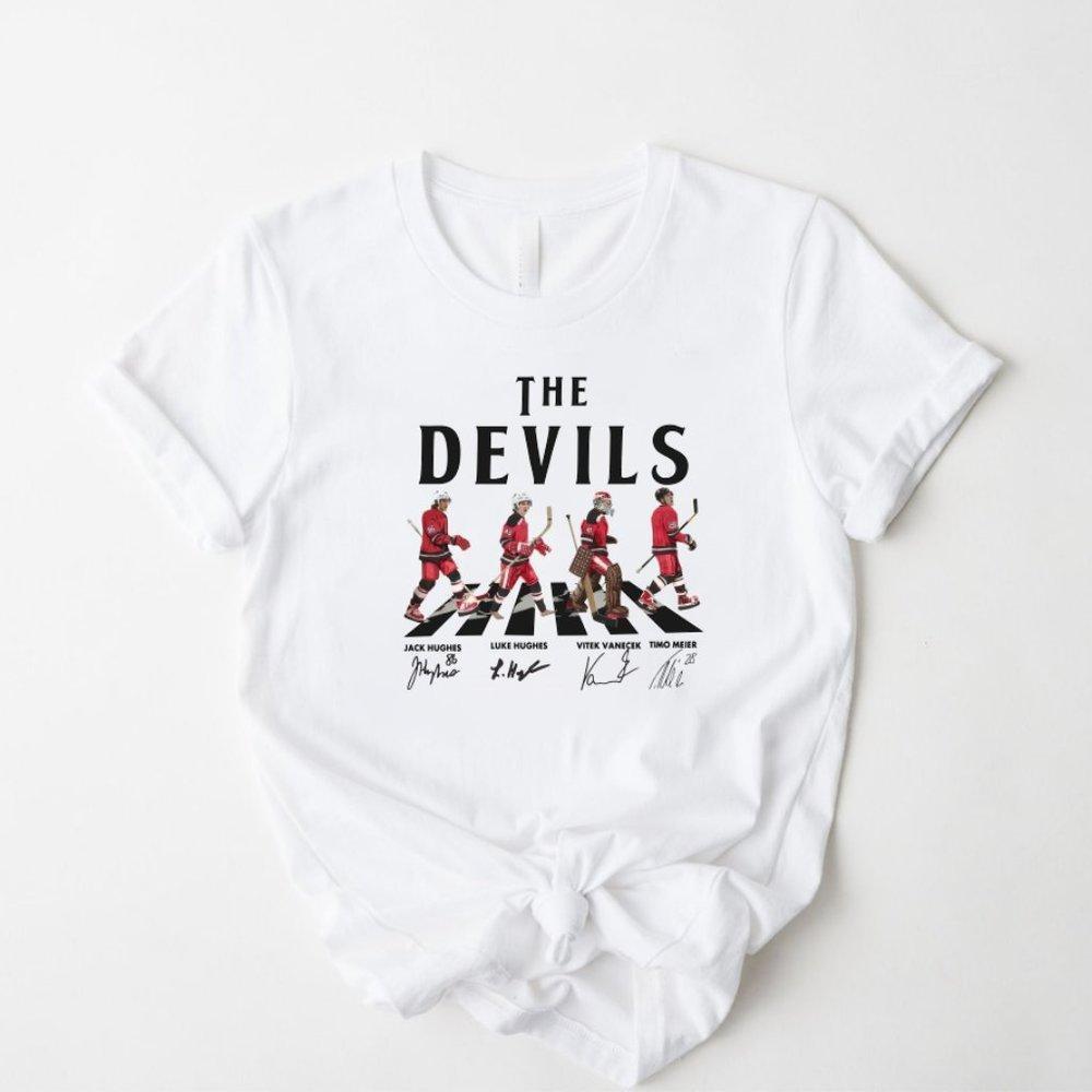 Devils Walking Abbey Road White Shirt, Signatures Ice Hockey Shirt